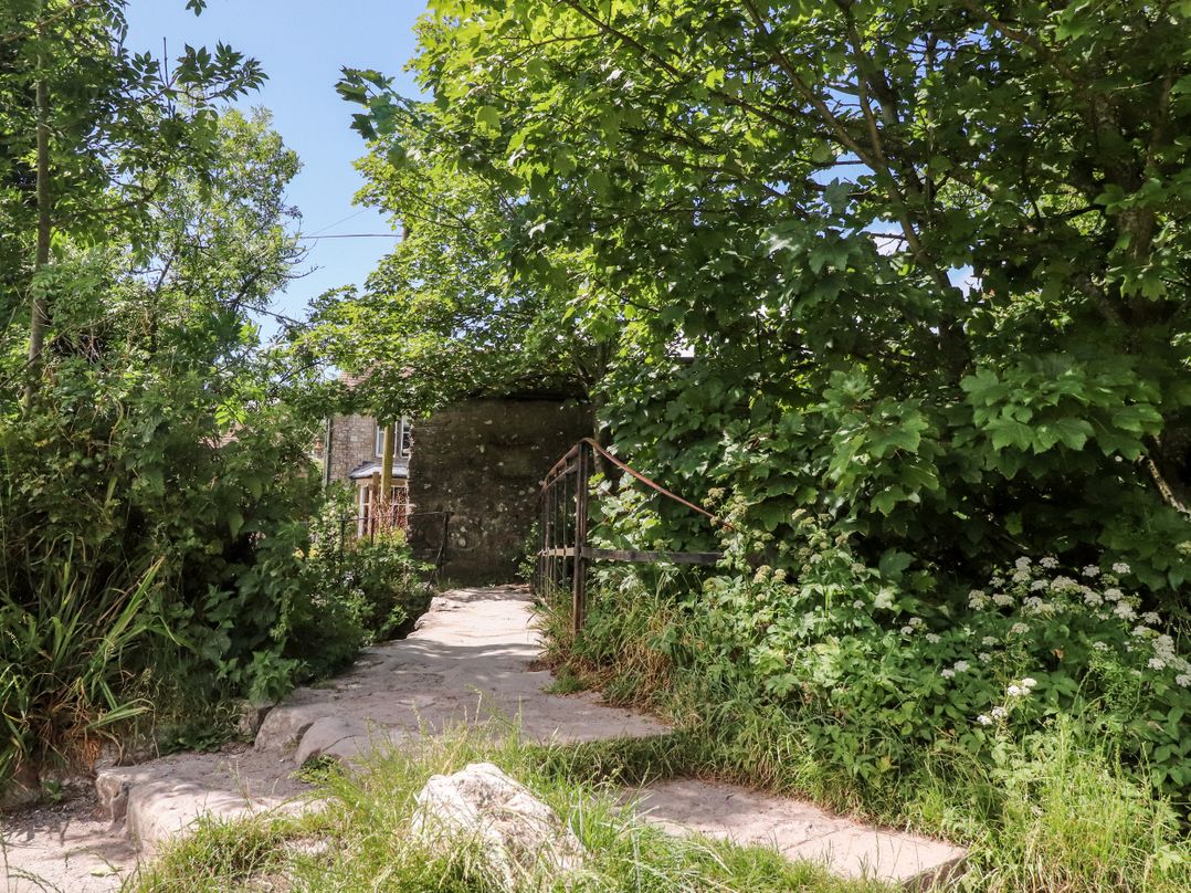 Tennant Cottage