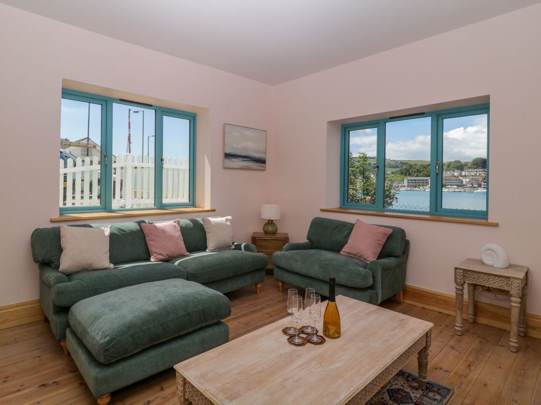 Britannia Crossings Cottage