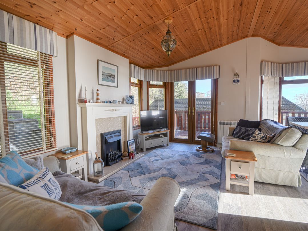 The Lodge @ Clifftop Park