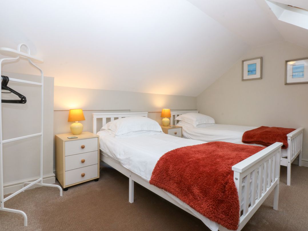 Oak Cottage