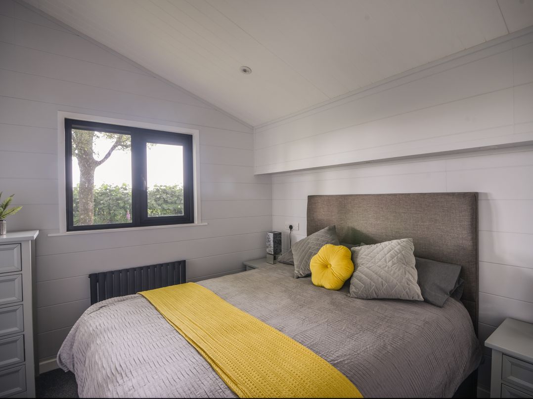 Oakwood 2 @ Pinewood Retreat