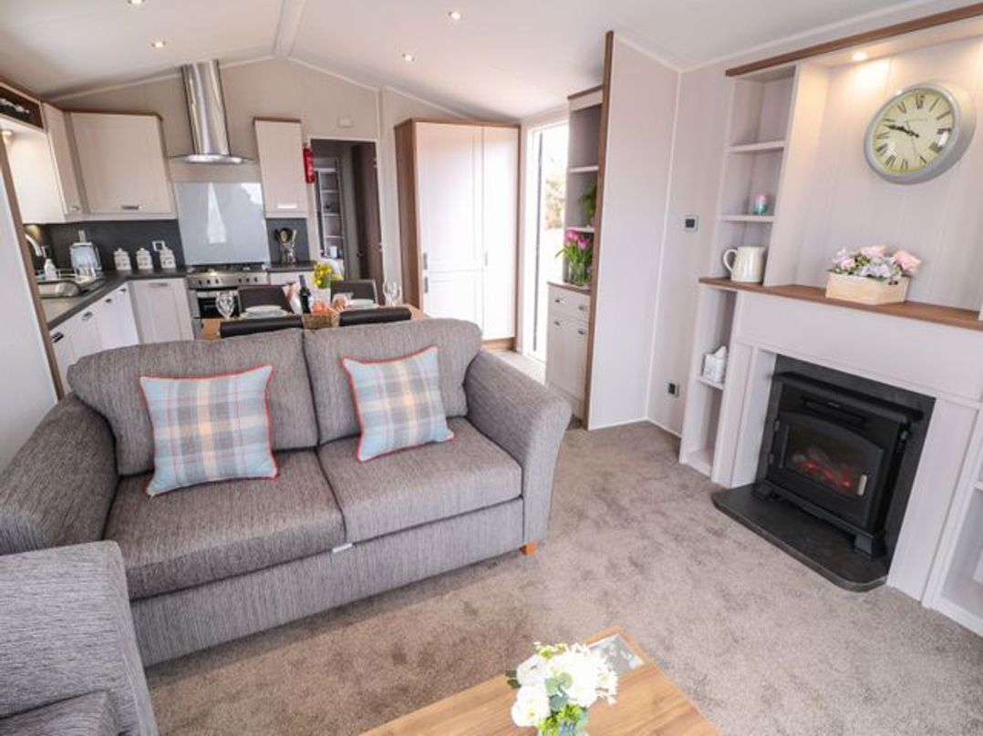 Buttercup Lodge