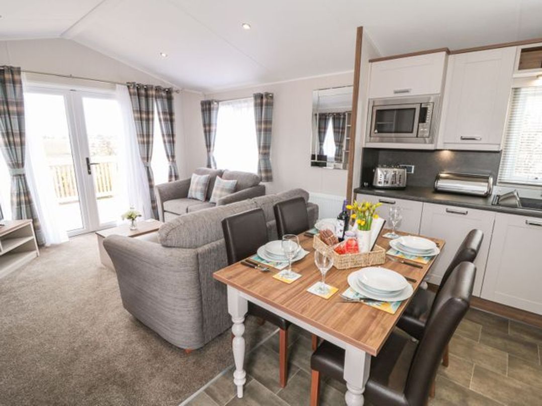 Buttercup Lodge