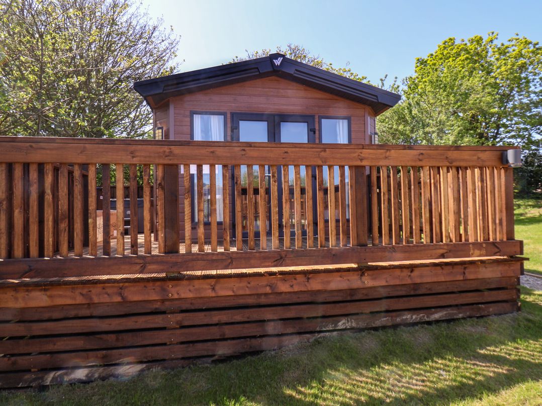 Buttercup Lodge