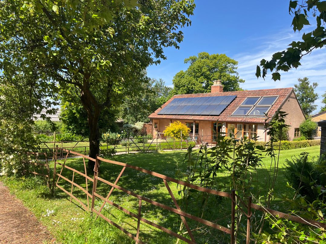 The Apple House