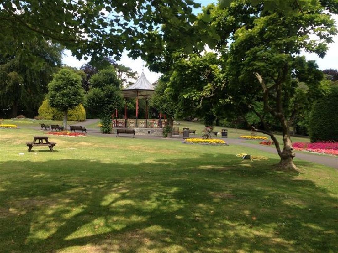 Frome Lodge House