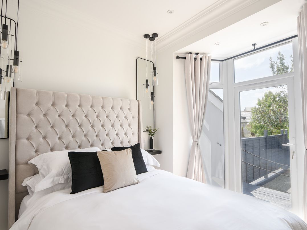 Fore Street House - Apartment 2