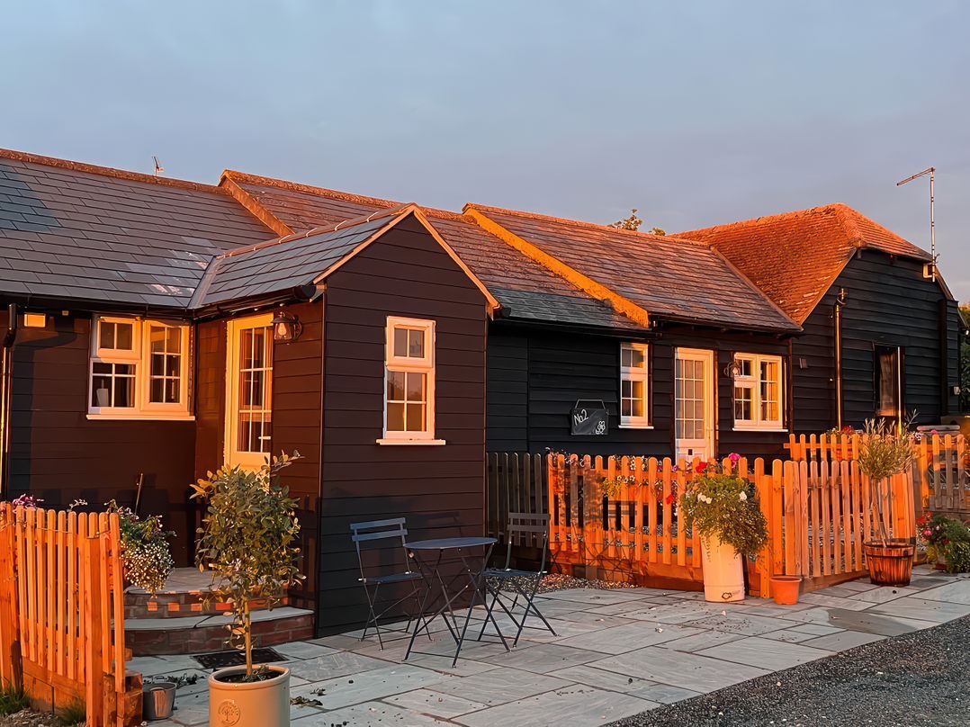 B&B 1