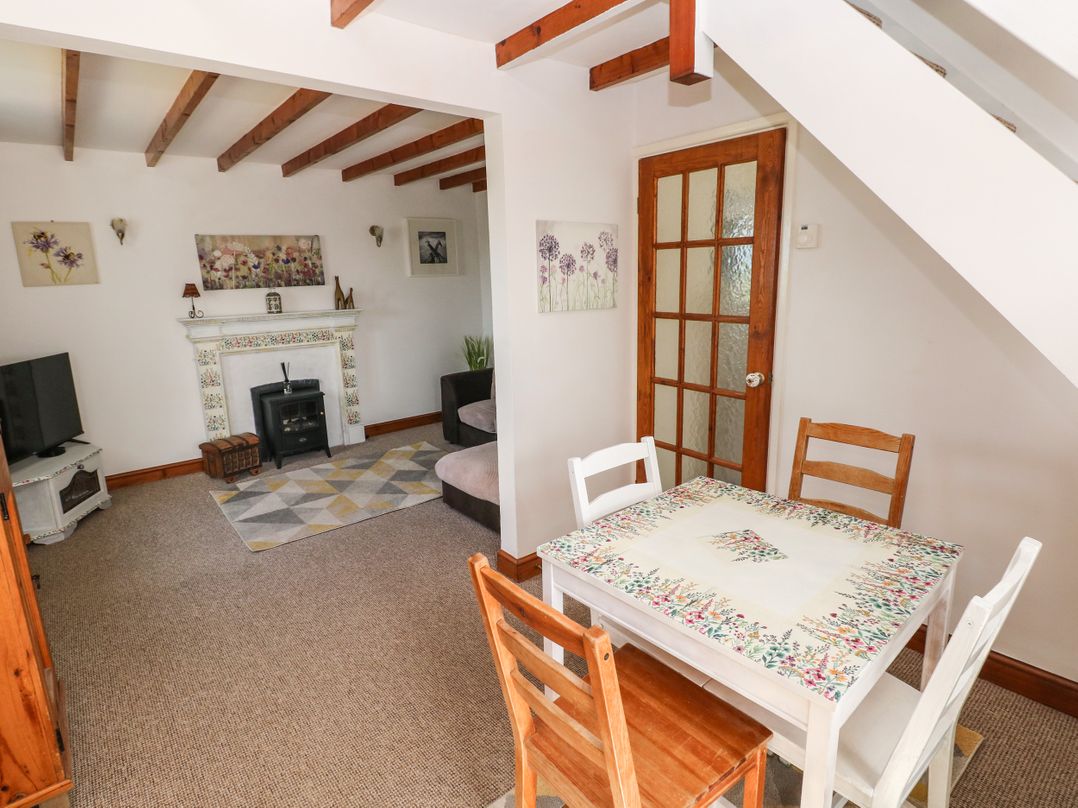 Daisys Cottage