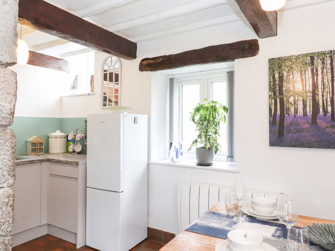 Corner Cottage