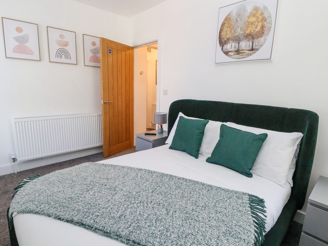 Apartment 3