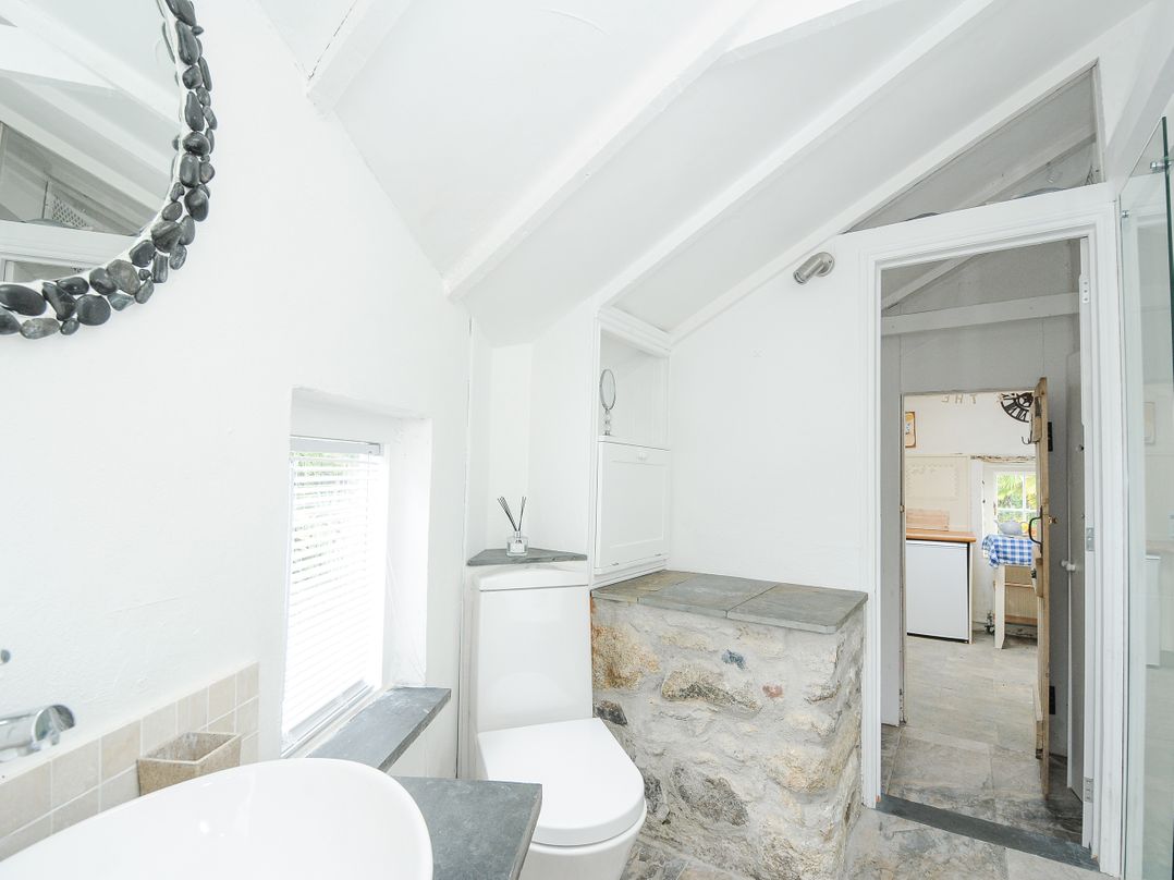 Cobb Cottage