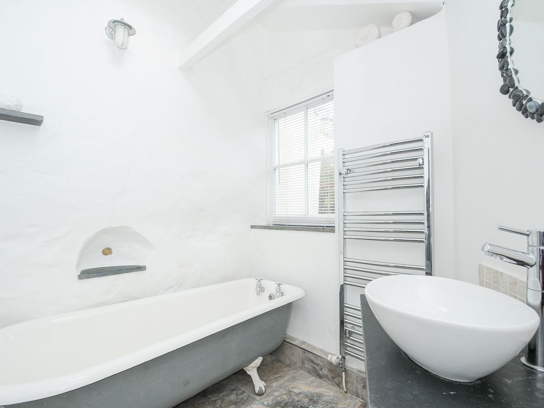 Cobb Cottage