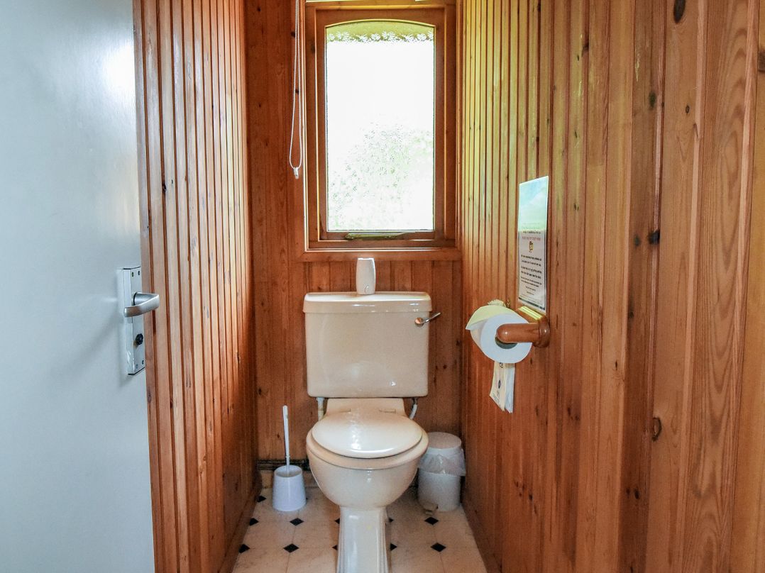 Oakwood 1 @ Pinewood Retreat