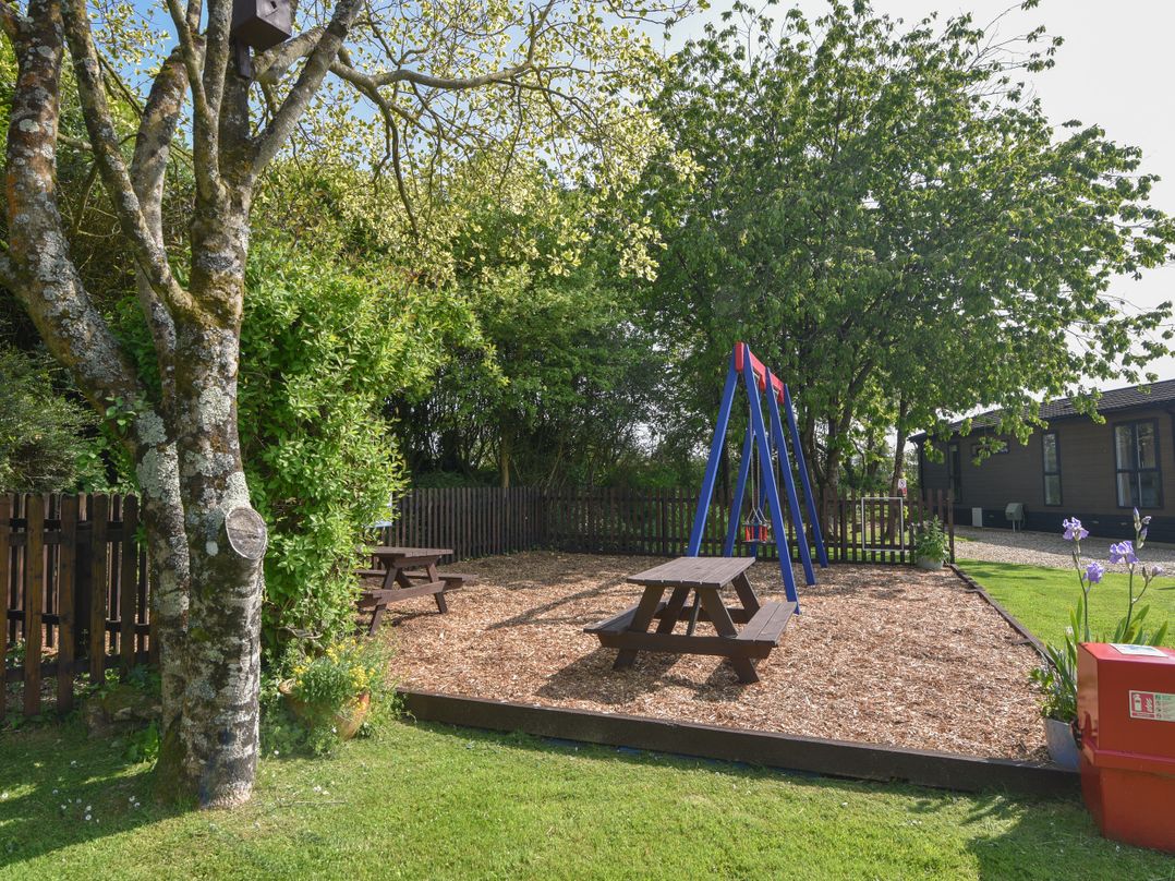 Oakwood 1 @ Pinewood Retreat