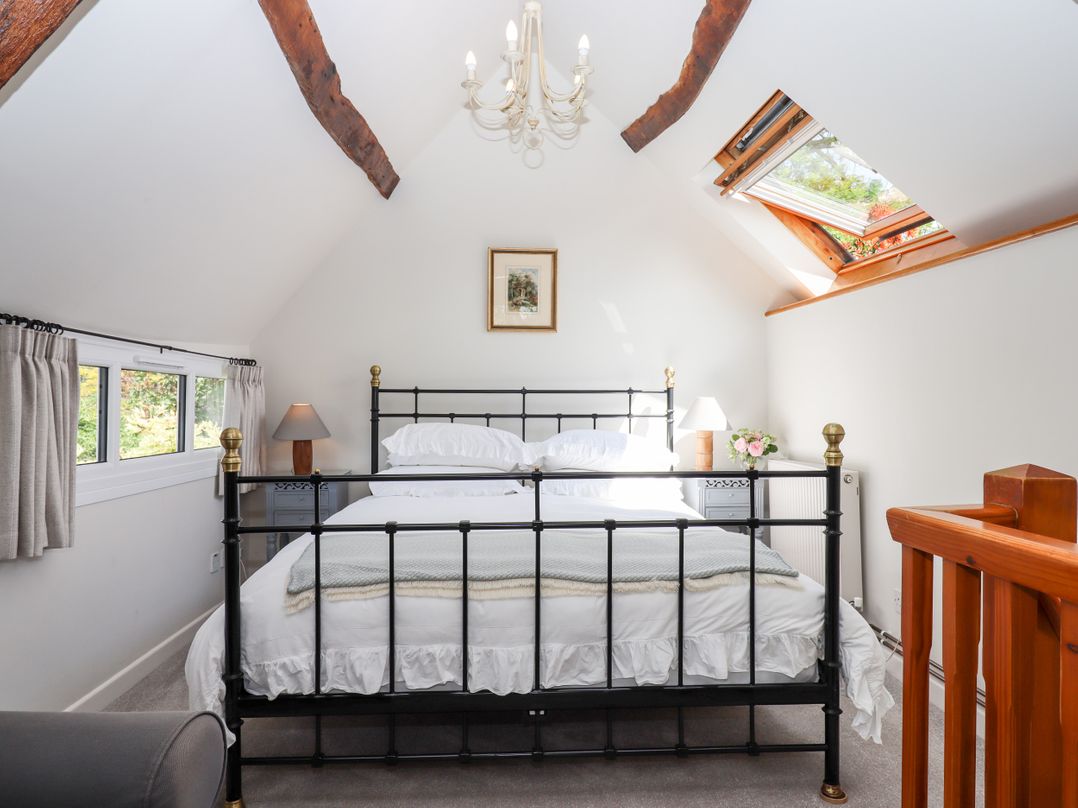 Shillings Cottage
