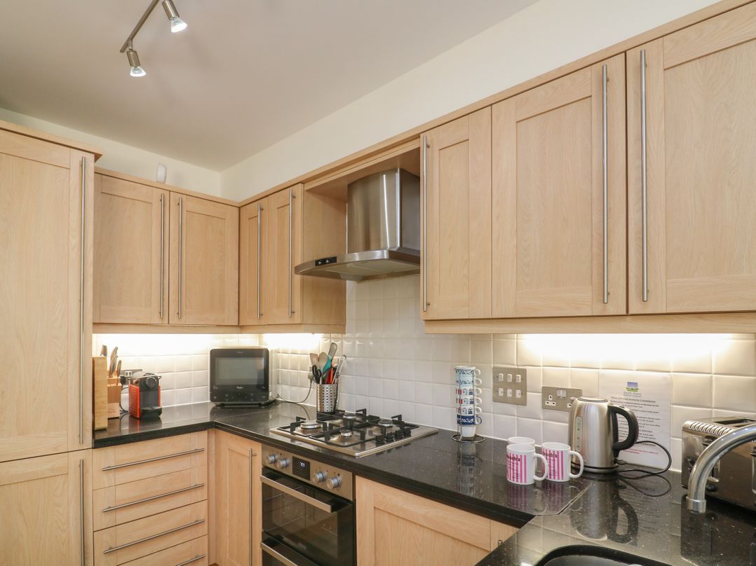 5 Combehaven