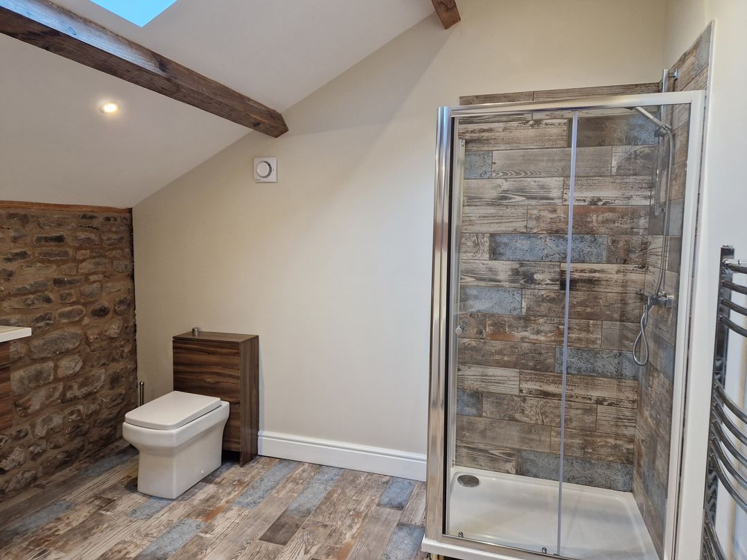 8 Coach House