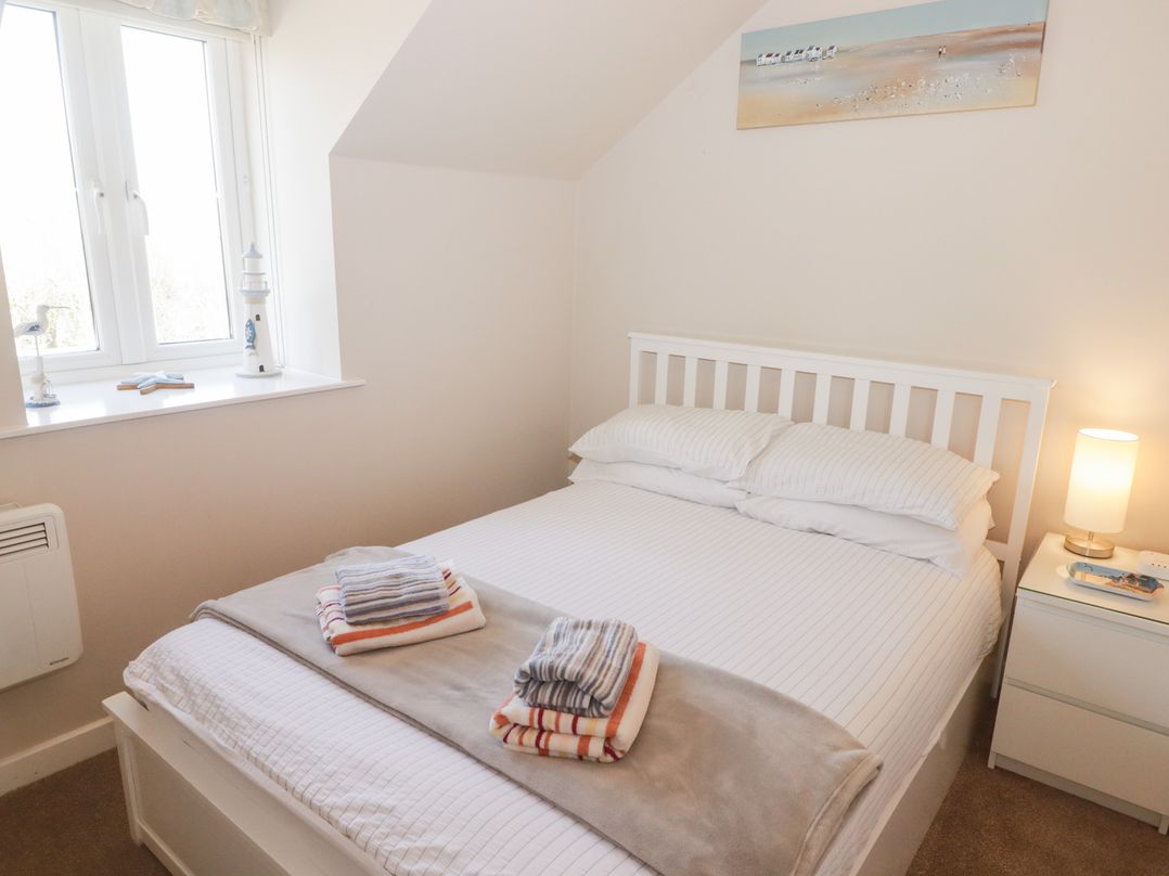 Daffodil Apartment