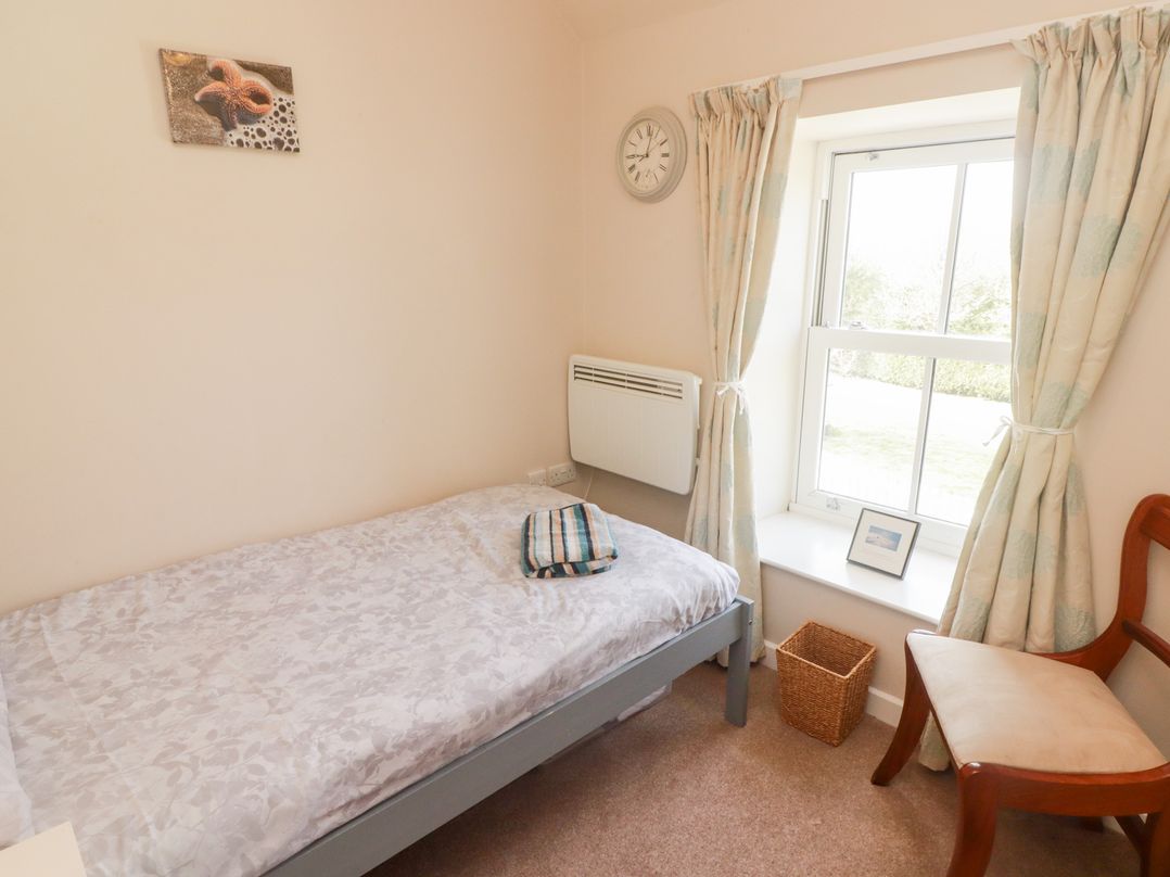 Daffodil Apartment