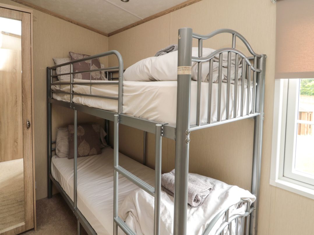 Lemon Tree lodge