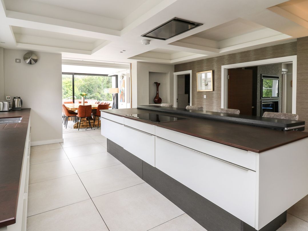 Glamorgan House
