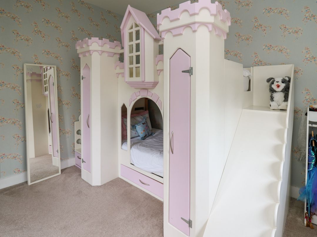 Glamorgan House
