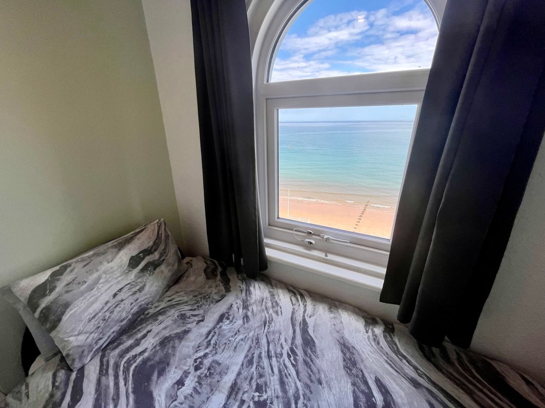 10 Beach View @ Beaconsfield House