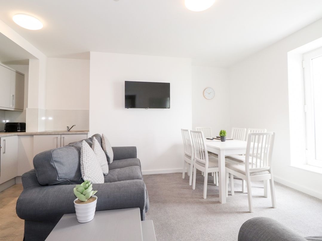 6 Seaview @ Bridlington Bay