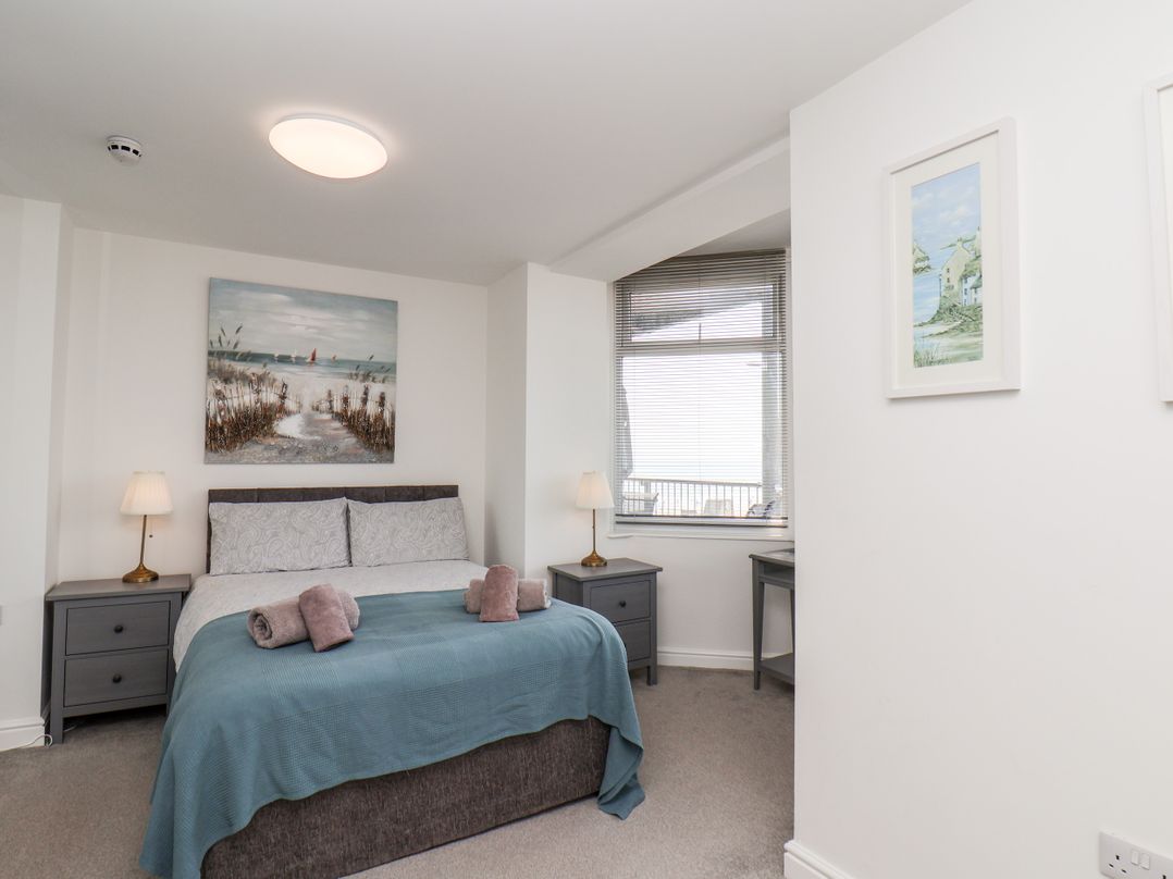 Ocean View 5 @52