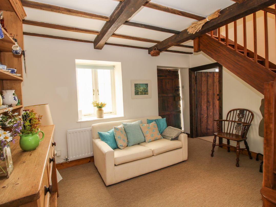 Lower Woodend Cottage