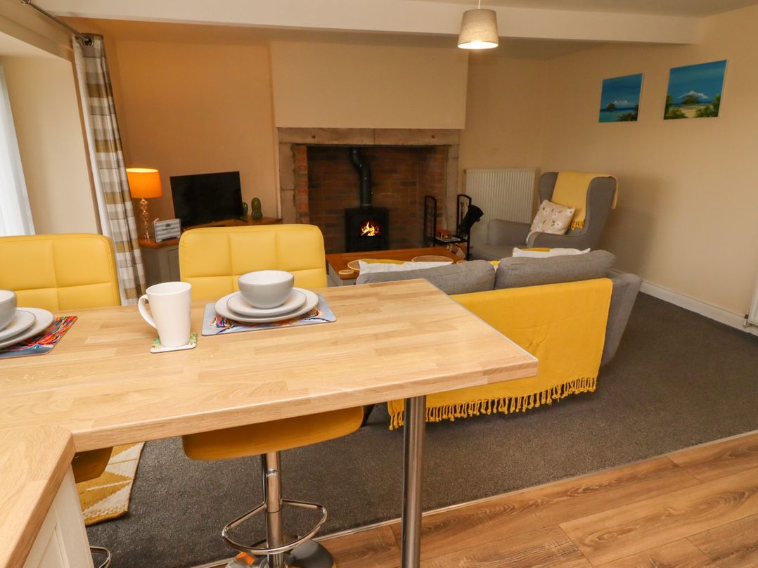 Henhill Lodge
