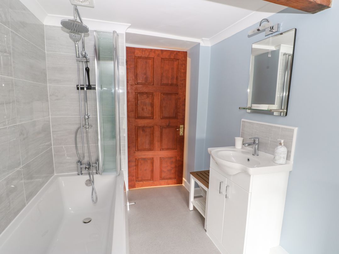 T'Other End Arkle Town House