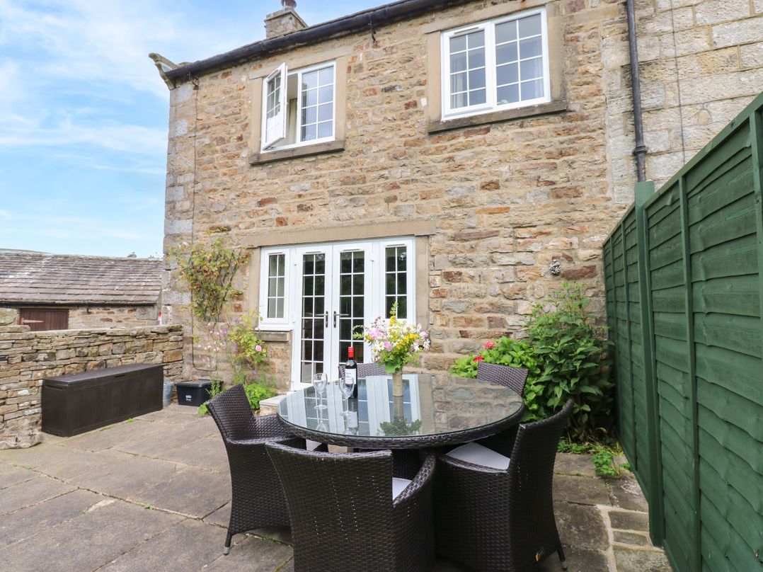 T'Other End Arkle Town House