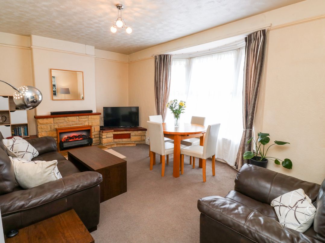 Flat 2