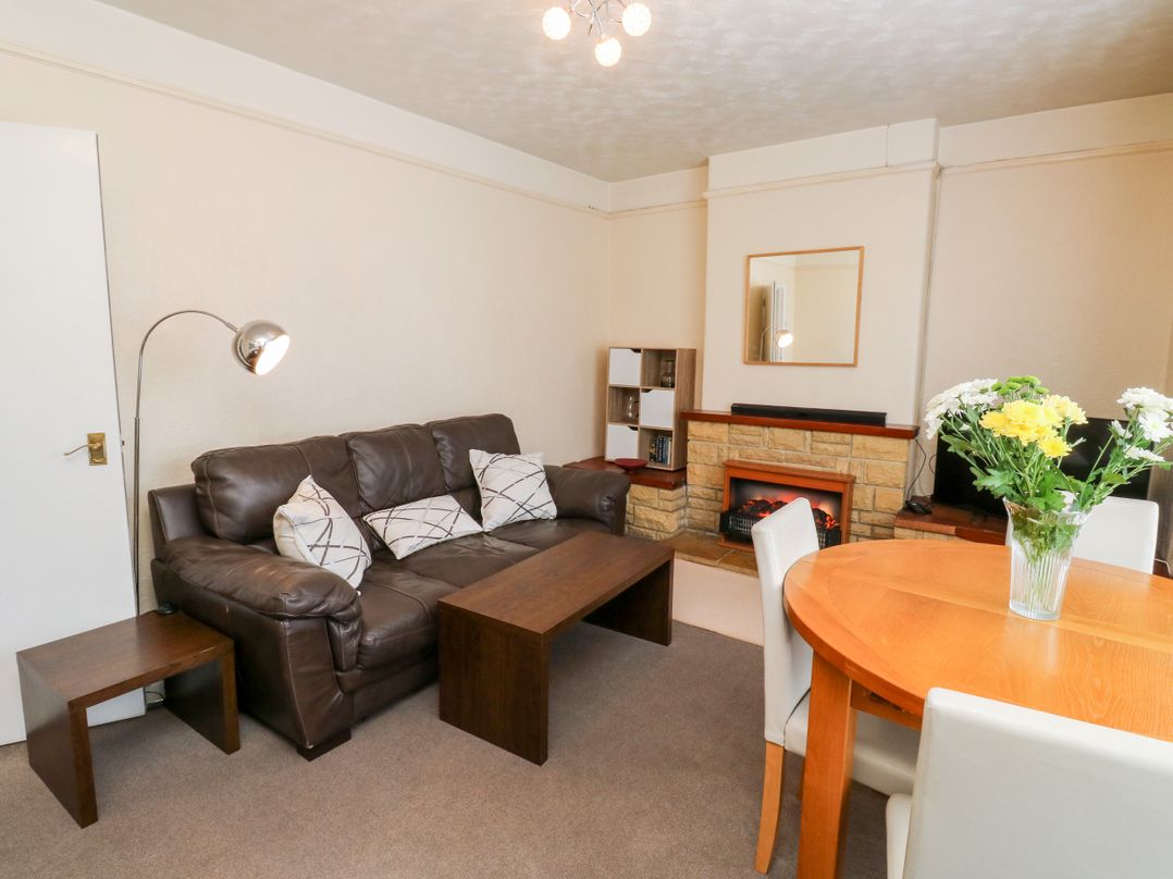 Flat 2