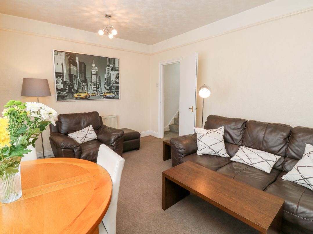 Flat 2