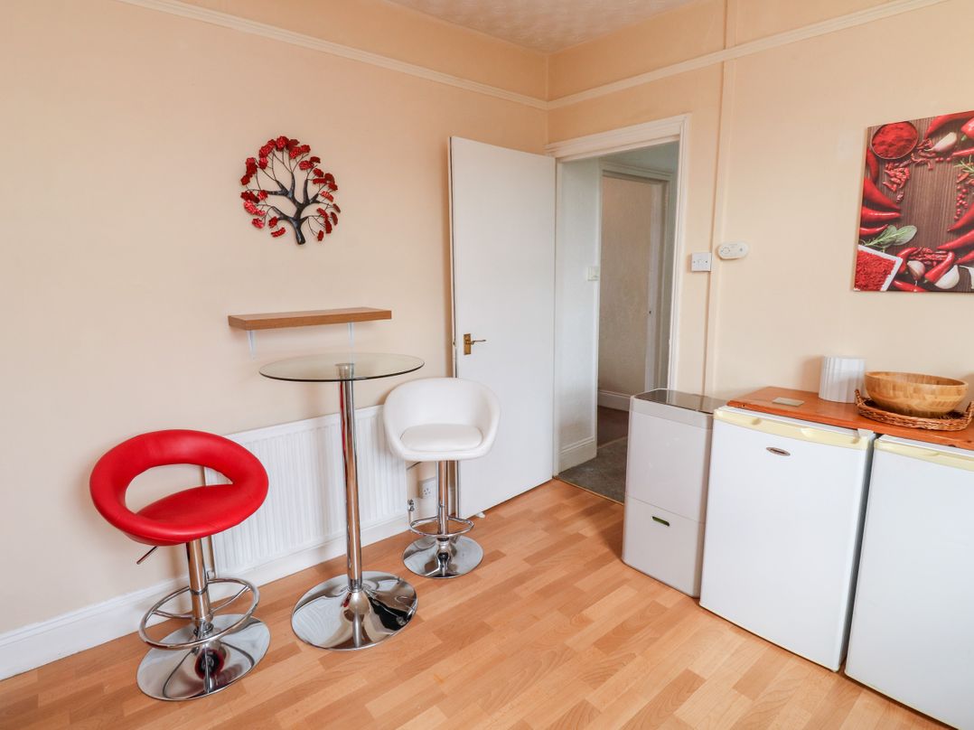Flat 2
