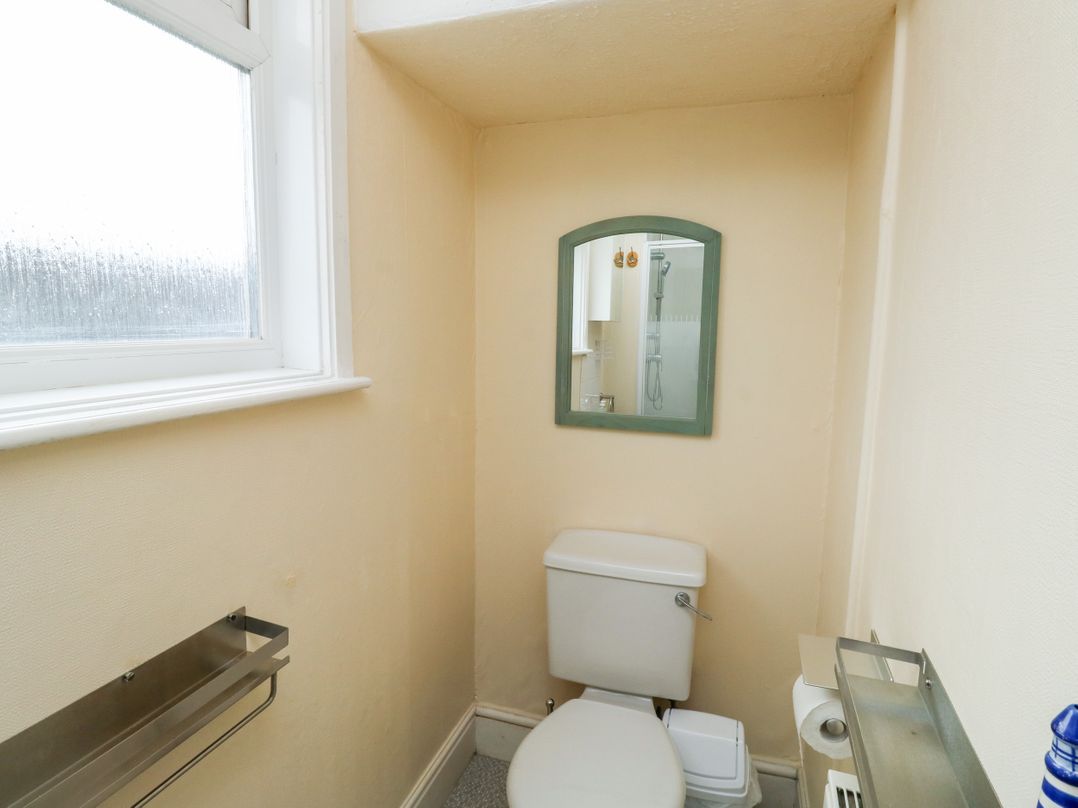 Flat 2