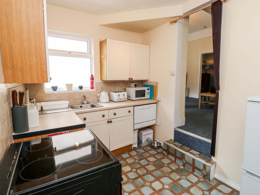 Flat 1