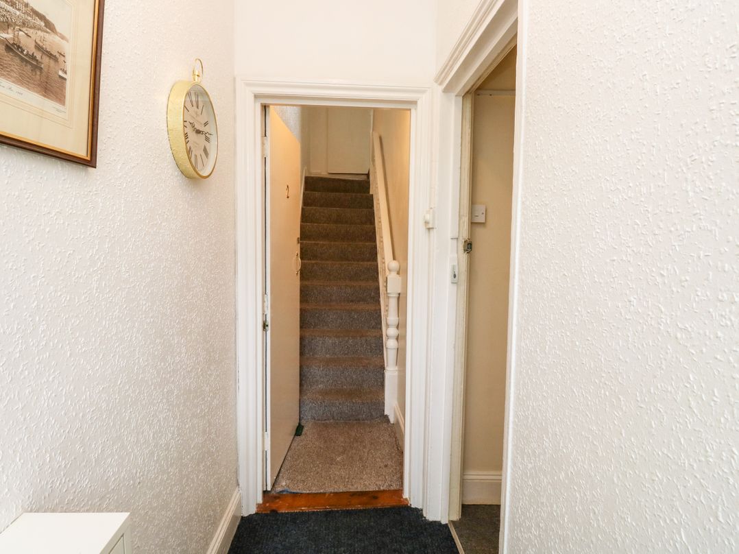 Flat 1
