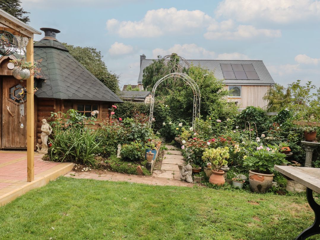 Mei Cottage