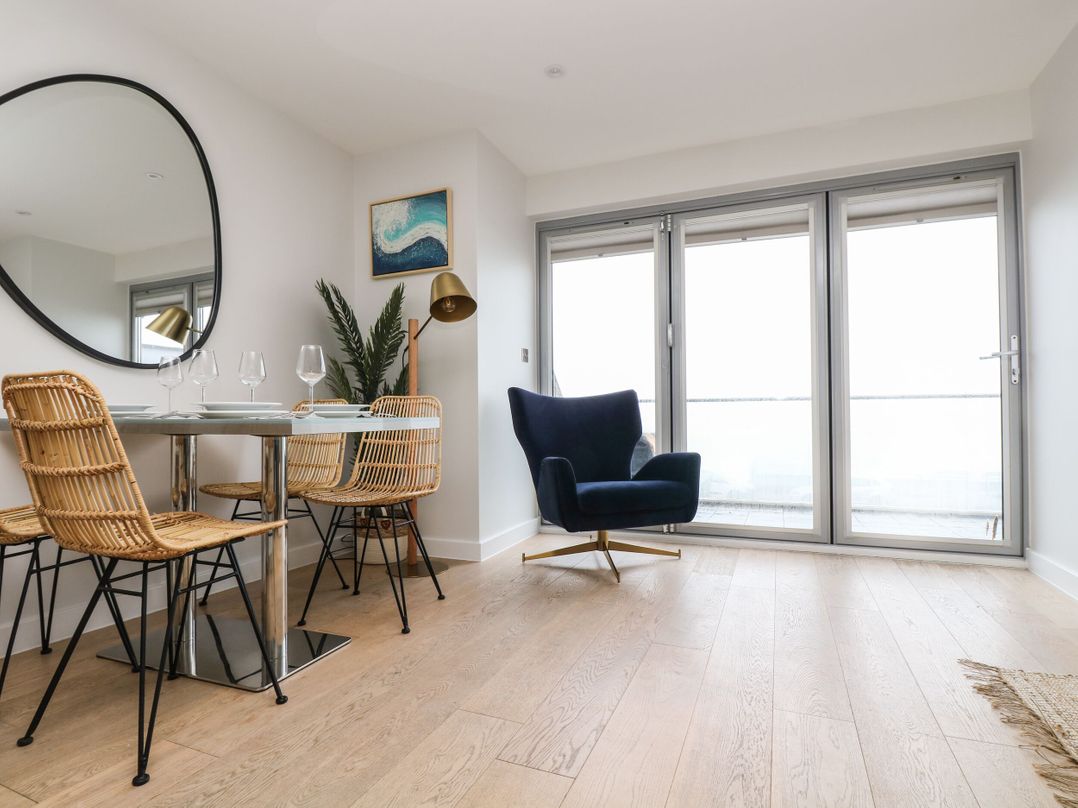 Apartment 3 Fistral Beach