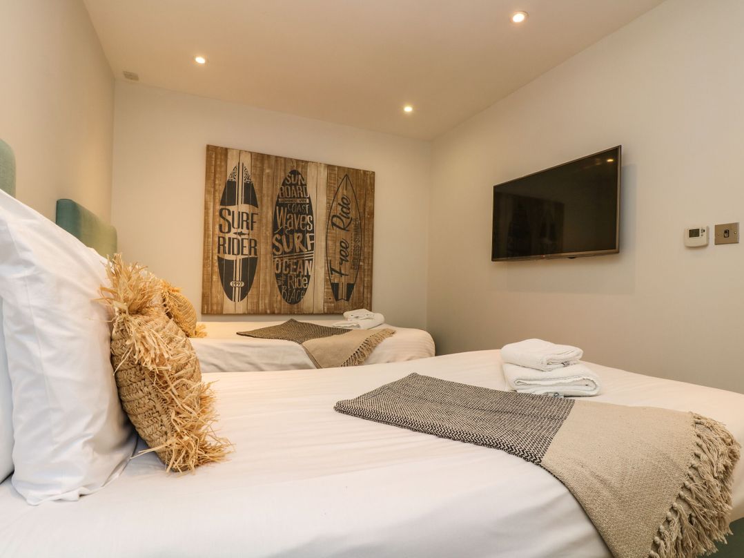 Apartment 3 Fistral Beach