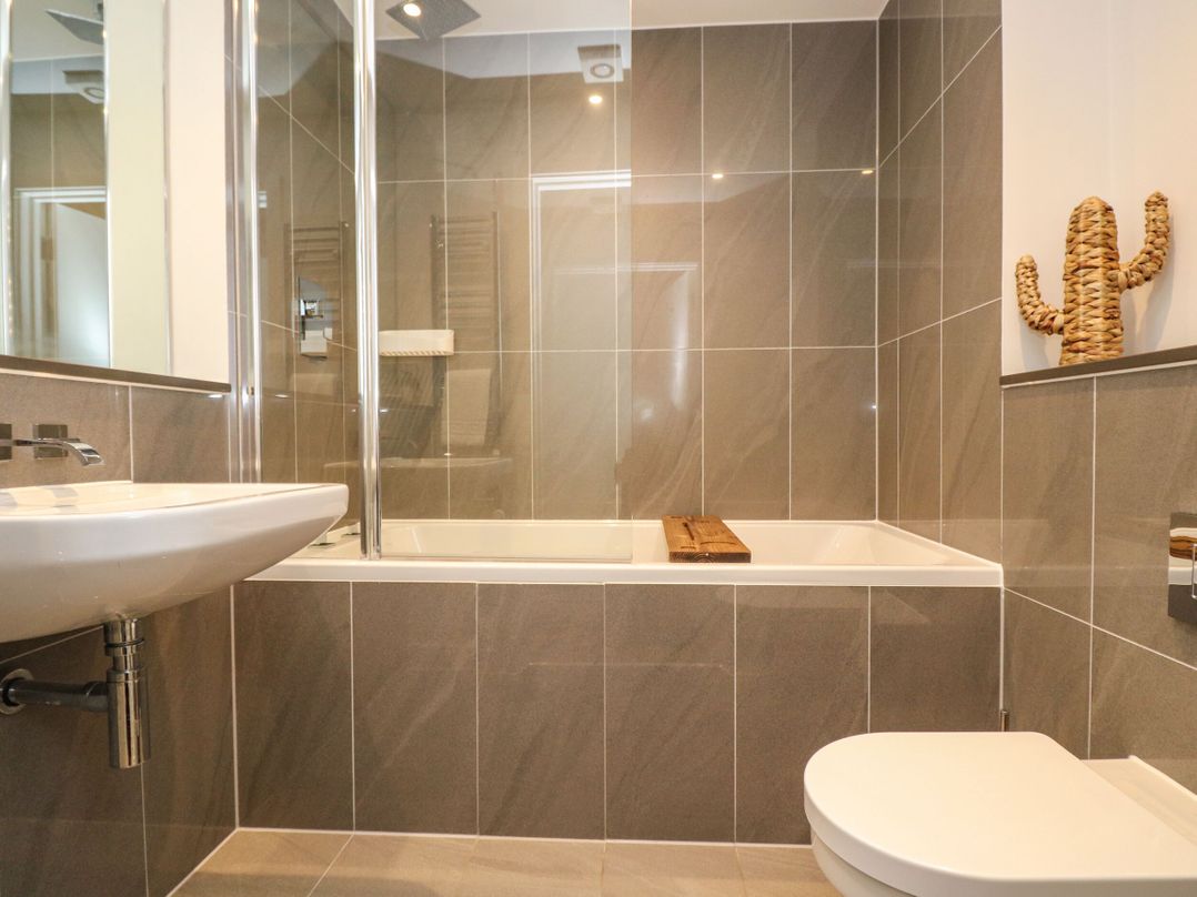 Apartment 3 Fistral Beach