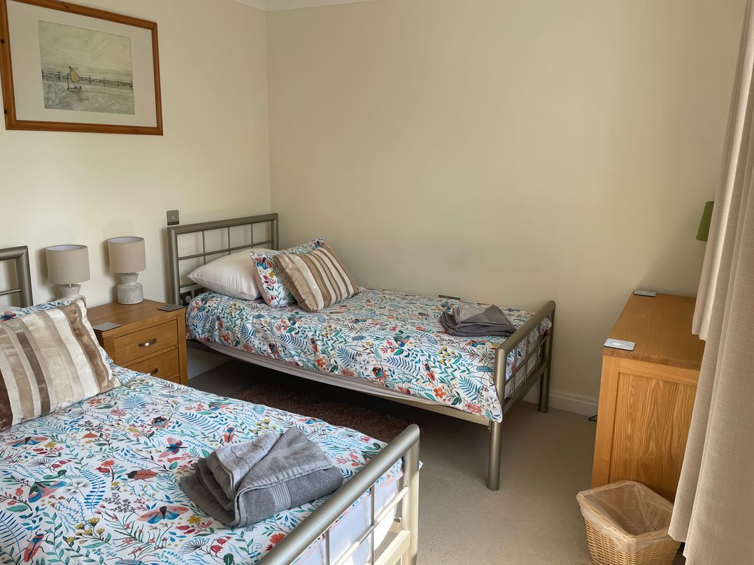 3 Strawberry Close