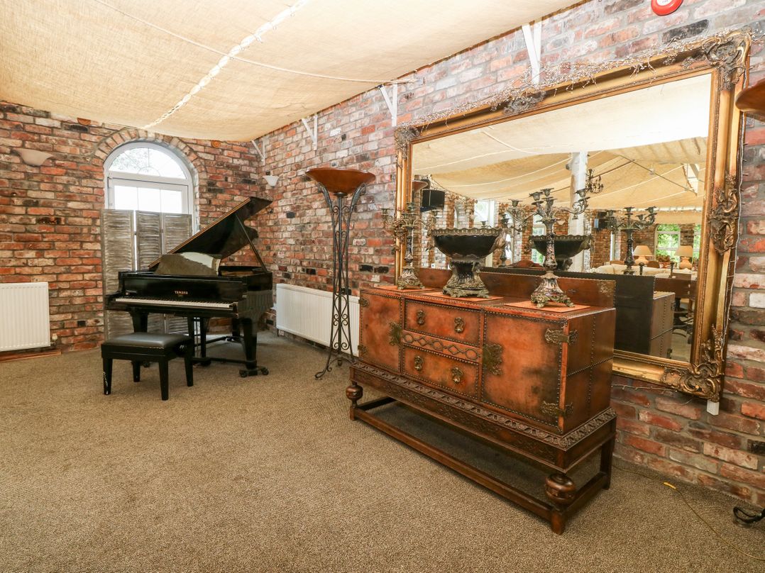 Meifod Country House