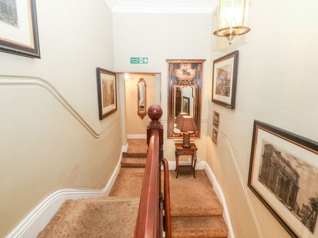 Meifod Country House