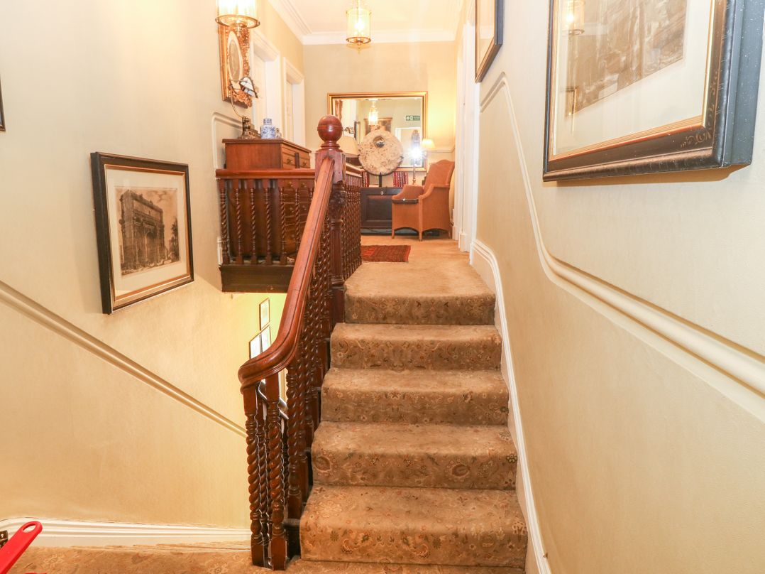 Meifod Country House