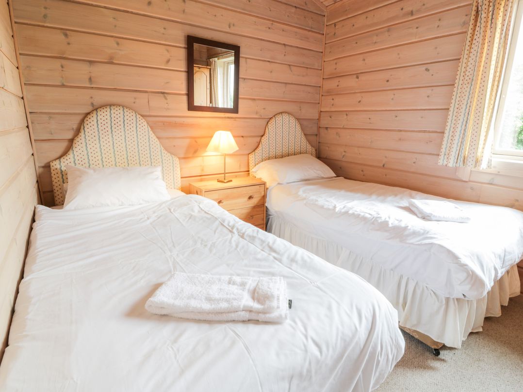 Curlew Lodge